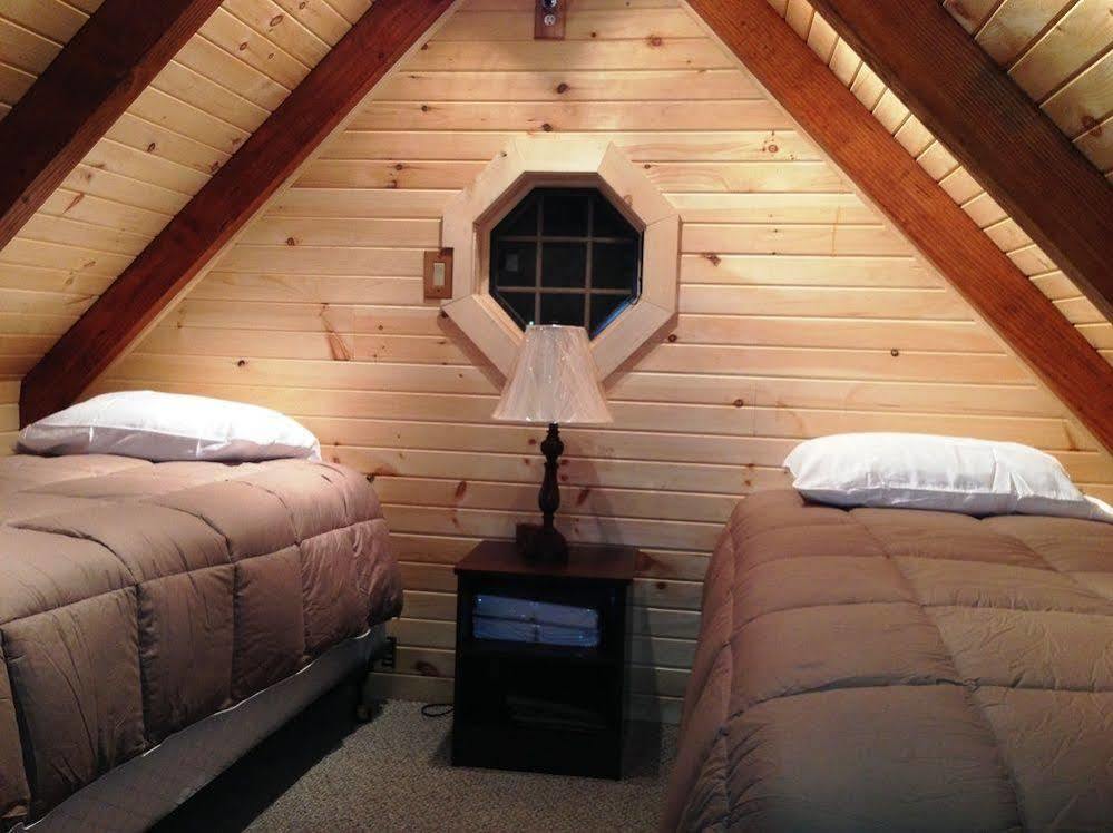 Hotel Pleasant Grove Farm Llc Lyons Esterno foto