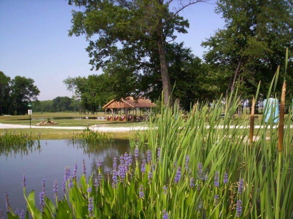 Hotel Pleasant Grove Farm Llc Lyons Esterno foto